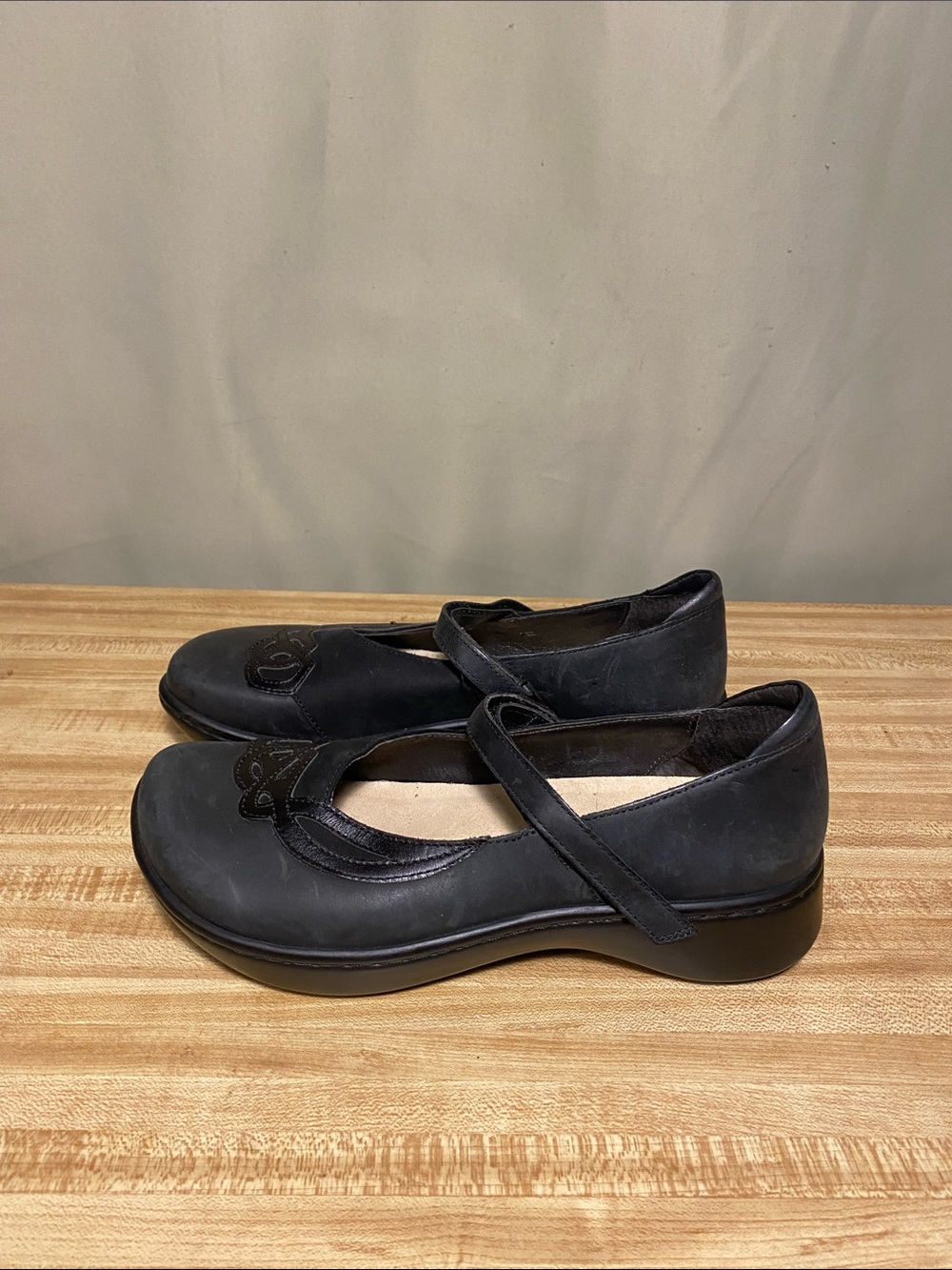 NAOT Bluegill  Black Raven Mary Jane  Leather Nubuck Women’s size 37/ US 6.5